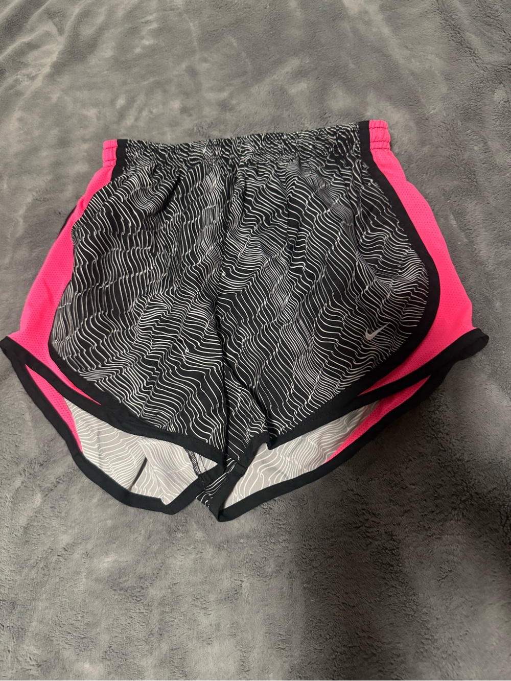Nike Women's Black Patterned Shorts with Hot Pink Panels